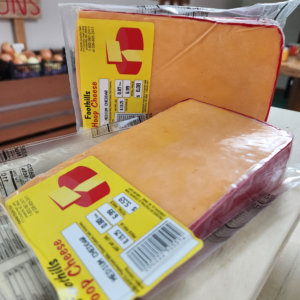 Red Hoop Medium Cheese